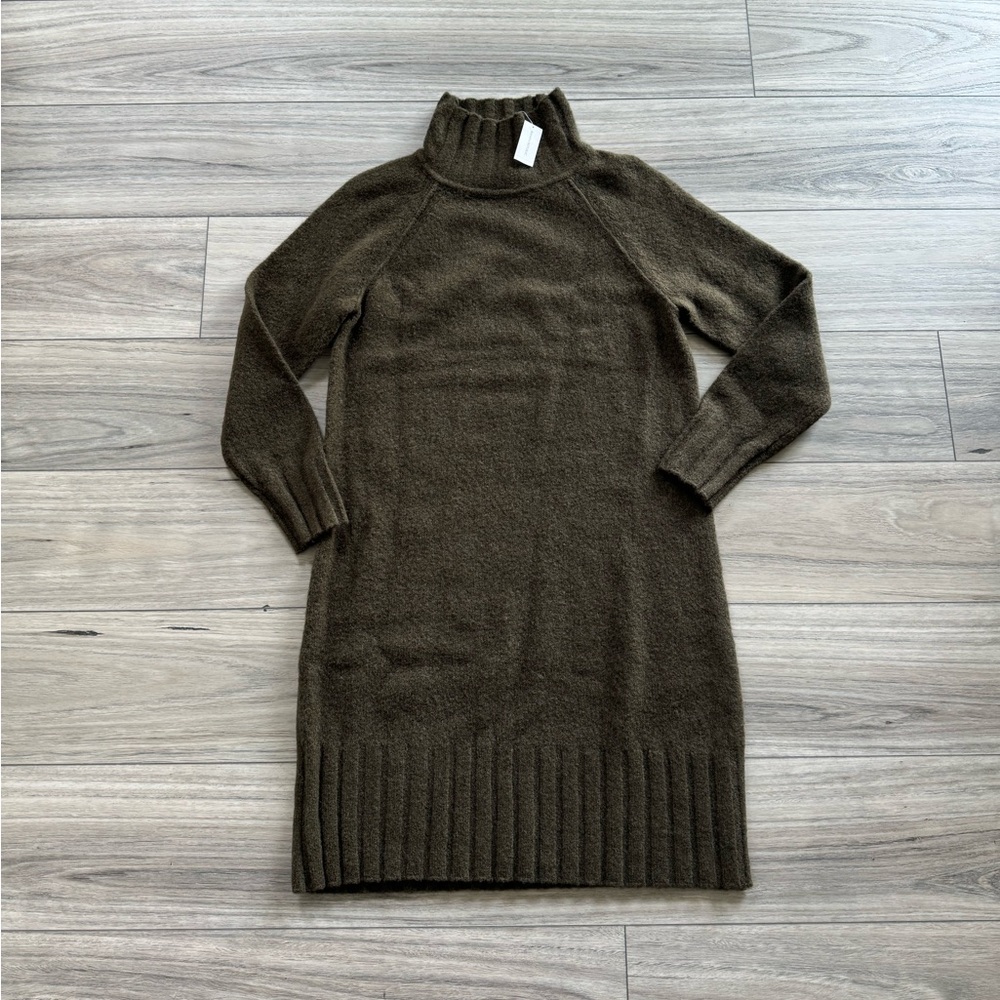 NWT Banana Republic Sweater Dress